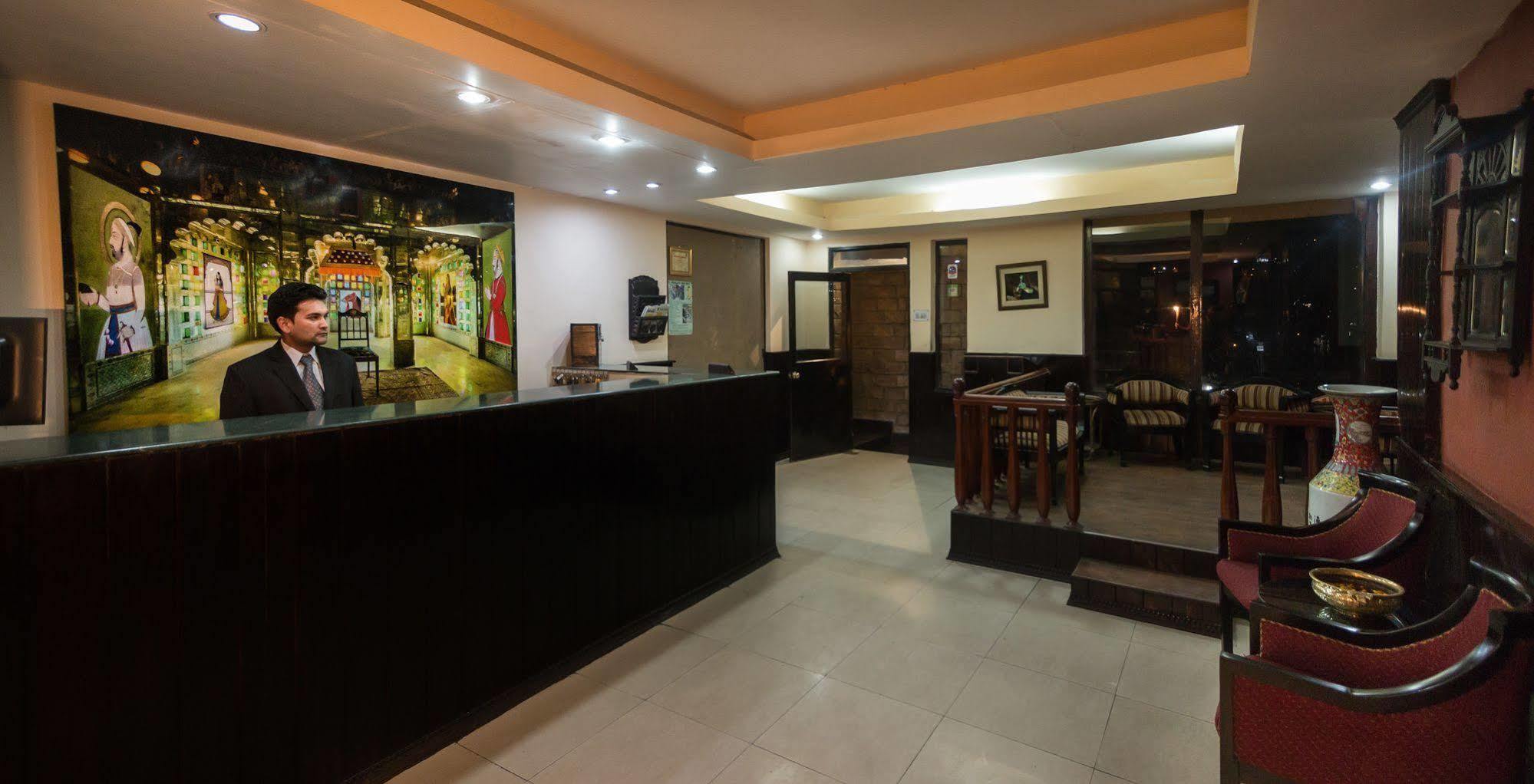 Himalaya Hotel Nainital Eksteriør billede