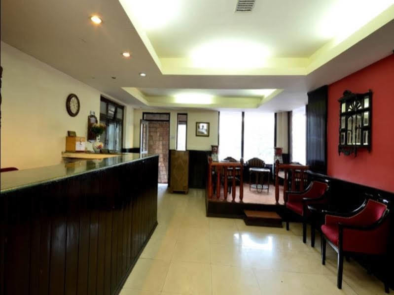 Himalaya Hotel Nainital Eksteriør billede